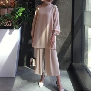 Tunic and pants set NWOT